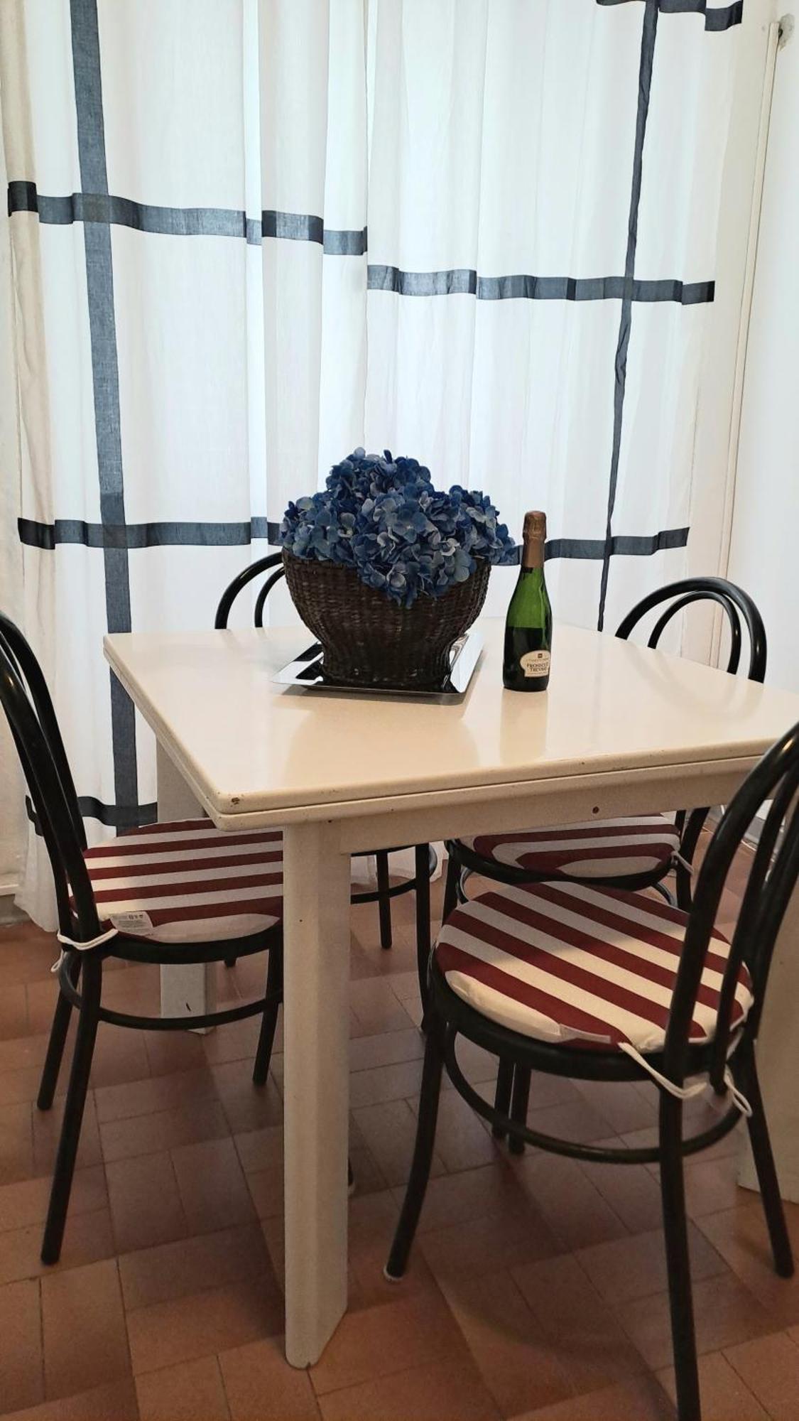 Blue Breeze Apartment Germignaga ภายนอก รูปภาพ